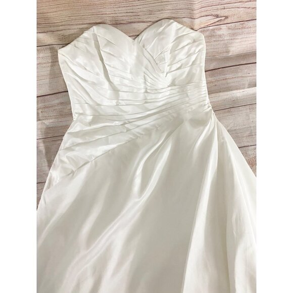 David's Bridal Women's Taffeta A Line Wedding Dress W/Sweetheart Neck - 14W - Picture 5 of 15